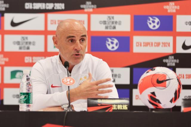 海港北上茹萨跟队有望复出 穆帅：有做客工体经验