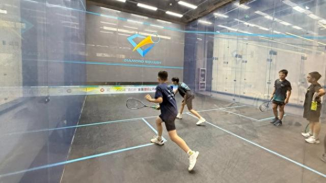 乐视体育体育直播-她创业时没有人看好，现在却把这项小众运动卷出新高度|壁球|经慧|埃及|储阳|克拉_新浪体育_新浪新闻